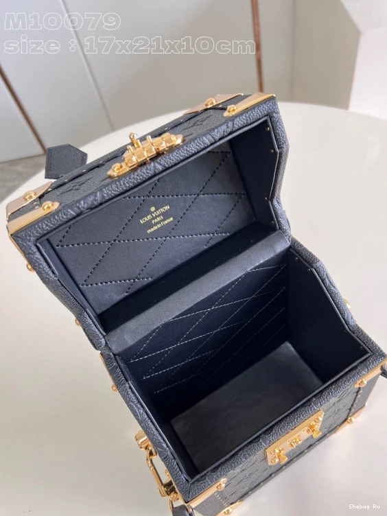 Box Canvas Camera LOUIS Monogram VUITTON 0810